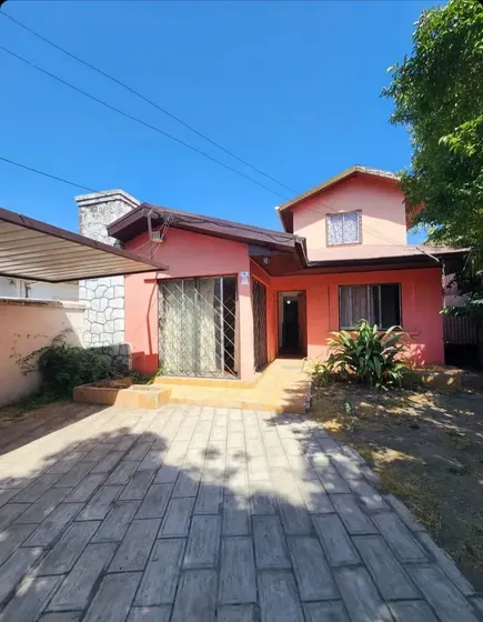 Venta Casa De 2 Pisos 6d+3b+2e En Av. España, Rancagua.