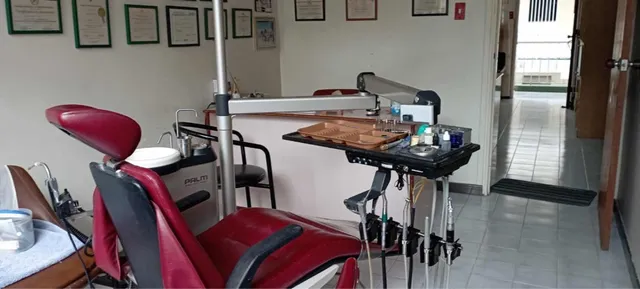 Se Alquila Consultorio Odontológico Equipado