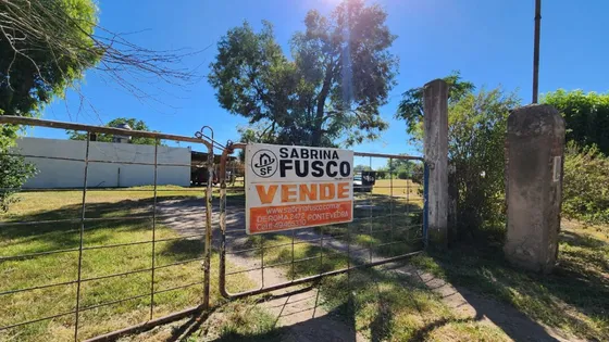 Casa Tipo Quinta Sobre Una Superfice De Terreno De 7500m²