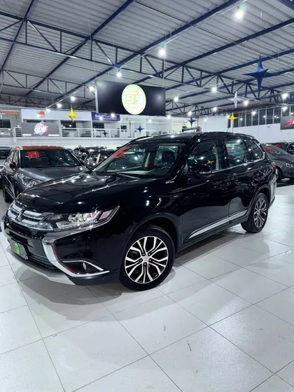 Mitsubishi Outlander 3.0 V6 Gt 4wd 5p