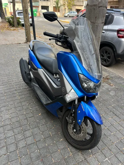 Yamaha N-max Primer Dueño.