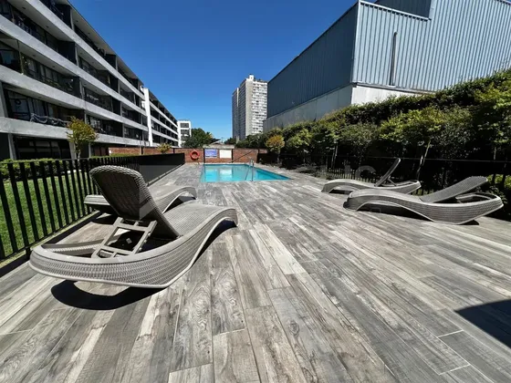 Departamento En Venta De 2 Dorm. En Santiago