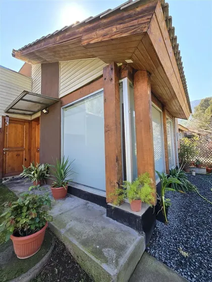 Casa En Venta De 3 Dorm. En Machalí
