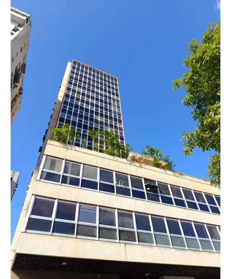 Cubículo En Alquiler En Los Cortijos, Caracas