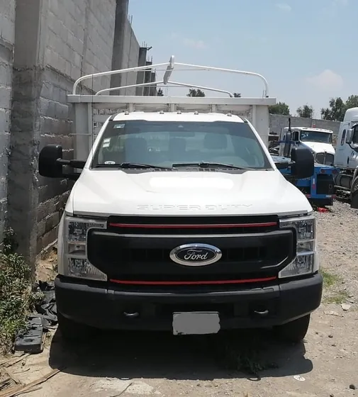 Ford F-350 Super Duty Xl Chasis Cab