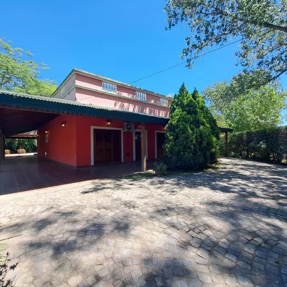 Hermosa Casa Quinta En Barrio Links!!!