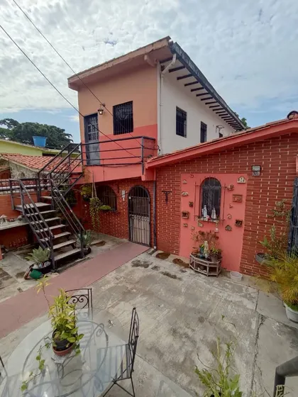 Casa En Venta En La Campiña, Naguanagua En Venta - Inmobiliaria Maggi 1643.