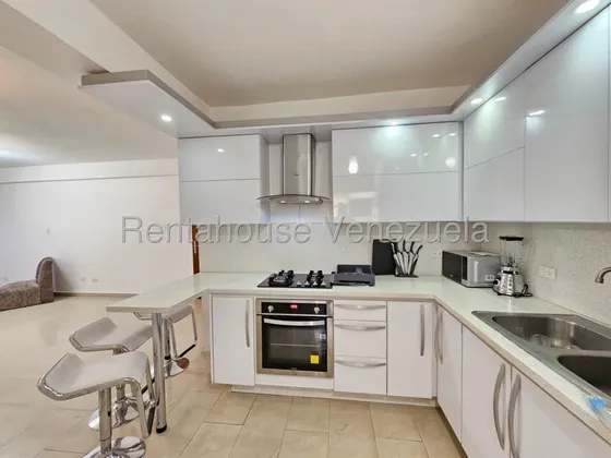 Apartamento En Alquiler Urb San Jacinto Maracay 25-18487 Apd