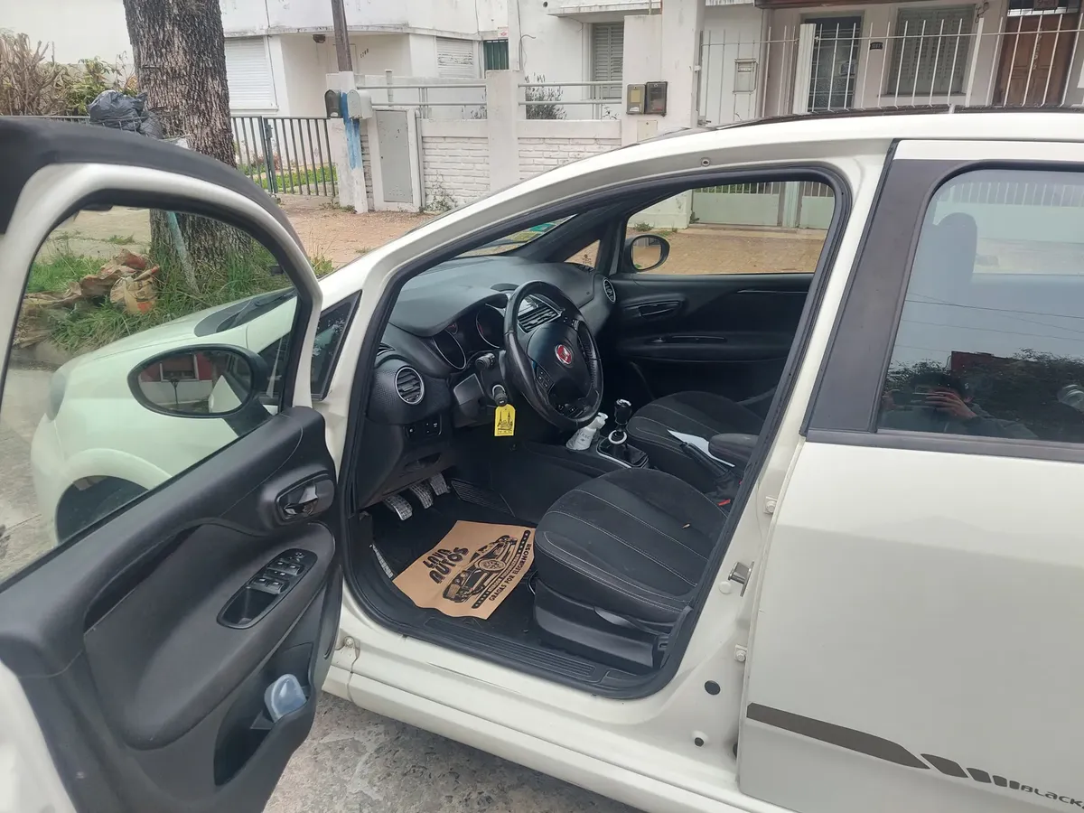 Fiat Punto 1.6 Blackmotion568068545793249288