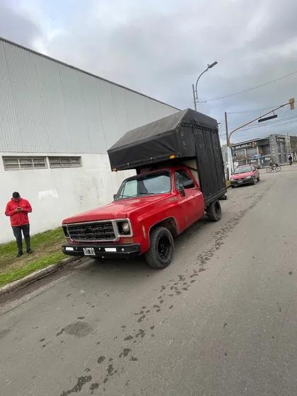 Chevrolet C-10 4.1 Pick-up Silverado 3 Vel