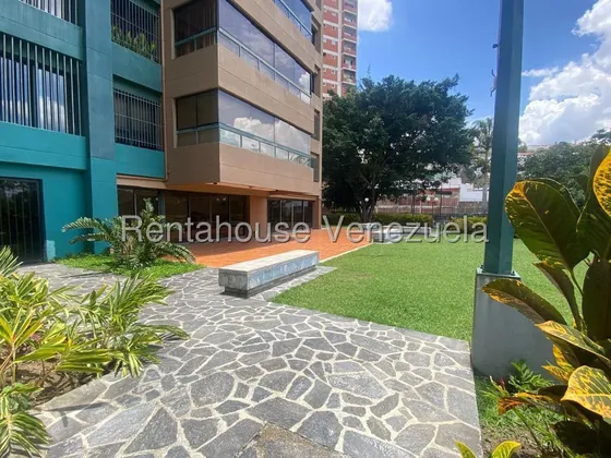 Apartamento En Alquiler Los Naranjos Mls #25-21345