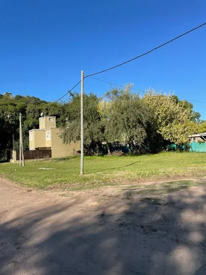 Unquillo Oportunidad , Dos Lotes  Para Construcción De 360m2 C/u U$d 16900 Por Lote  