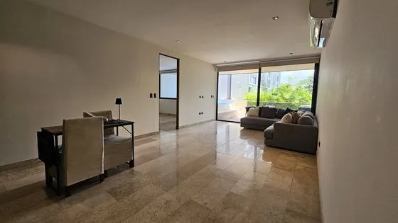 Departamento En Montebello, 3 Recámaras Y Jacuzzi
