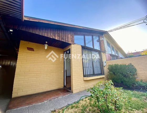 Casa En Venta De 4 Dormitorios Amplios En Maipú