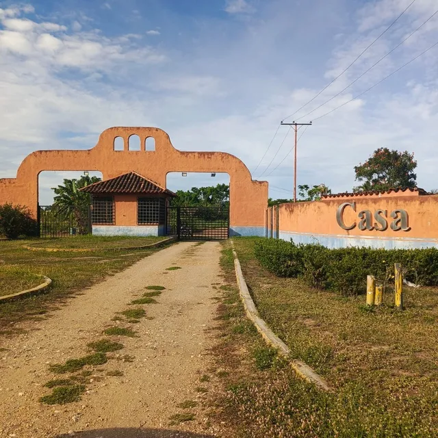 Vendo Villa 215,60 M2, Higuerote. Brión Miranda