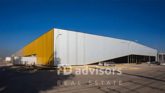 Arriendo De Bodegas En Centro Logístico 3600 M2 - Pudahuel 