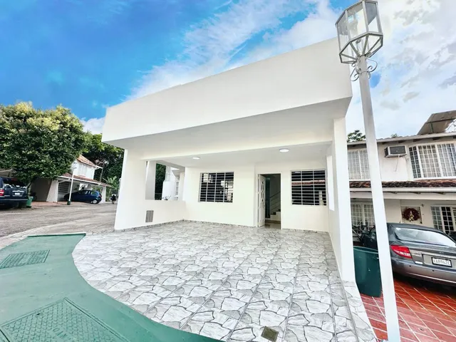 Hermosa Casa En Las Acacias Urb Villa Country #manueltorresv
