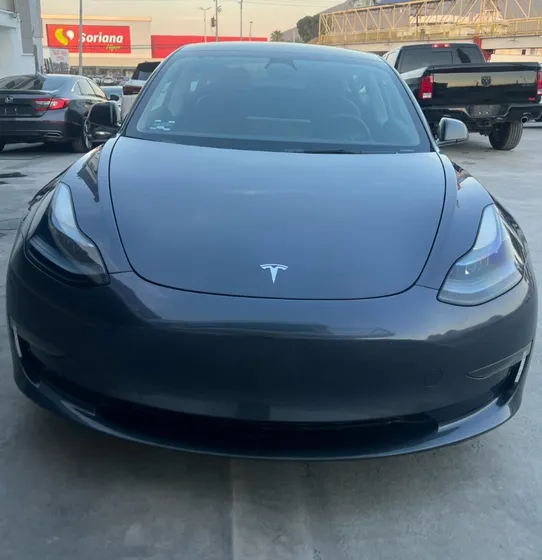 Tesla Model 3 0.0 547km Awd