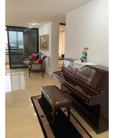 Se Alquila Apto 229m2 3h+s/4b/3p Valle Arriba 4660