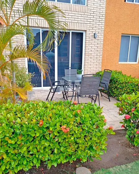 Venta En  Lecheria Apartamento En Marina Del Rey Planta Baja Con Terraza Y Salida A La Piscina