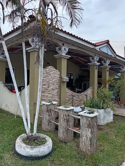 Vendo Casa De Esquina