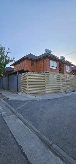 Arriendo Casa 