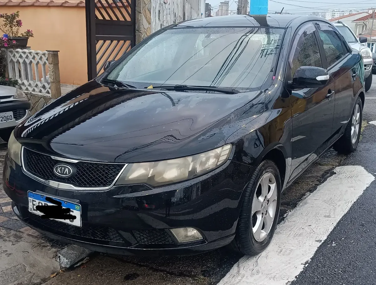 Kia Cerato 2011 1.6 Ex 4p 121 Hp