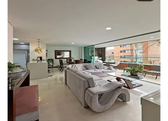 Apartamento En Venta 2do Parque Laureles Medellin