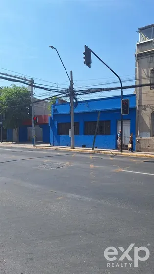 Venta Terreno 950 M2 Industrial Bellavista, Providencia