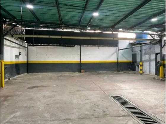 Dmf- Solo Clientes Local/terreno En Alquiler En La Av Lara De Valencia Venezuela