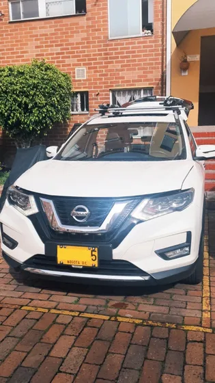 Nissan X-trail 2.5 Exclusive