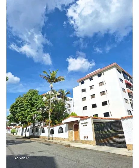 Penthouse En Venta Urb. Las Salias Los Salias