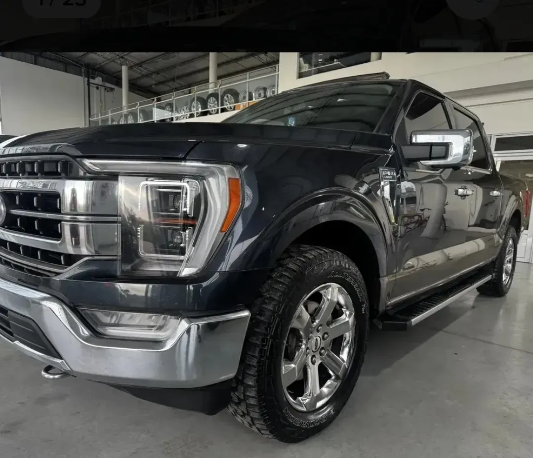 Ford F-150 Lariat