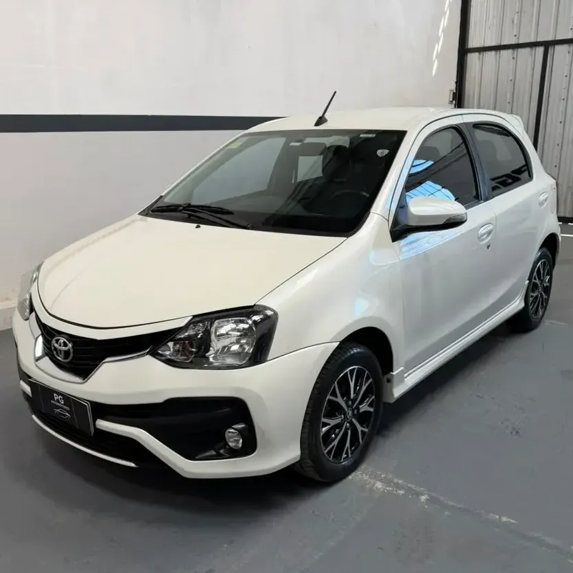 Toyota Etios 1.5 Platinum At