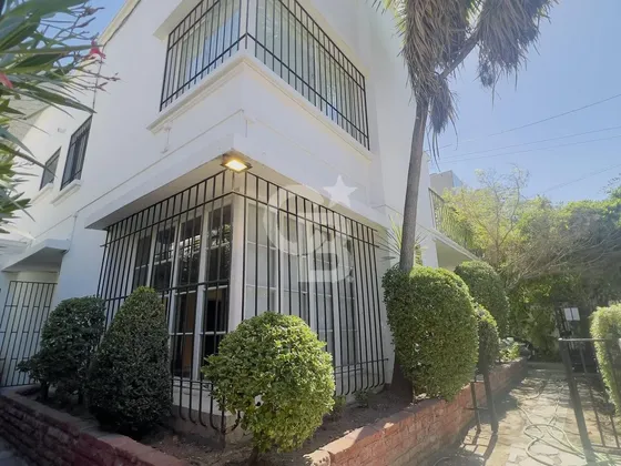 Casa En Arriendo Comercial En Providencia