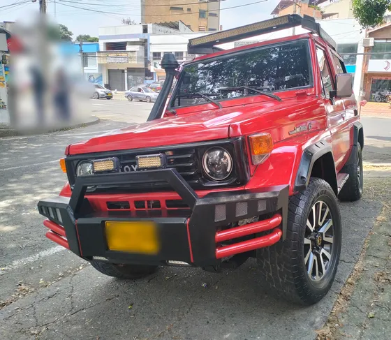 Toyota Land Cruiser 4.5 Fzj75 Macho