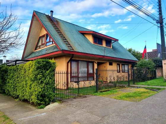 Casa Comercial Esquina En Av Pablo Neruda 300m2
