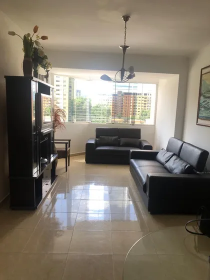 Venta De Bello Apartamento En Campo Alegre Res. Monaco  35-46