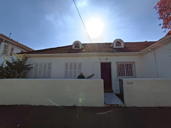 En Arriendo Amplia Casa De 3d1b, Barrio Residencial De Ñuñoa