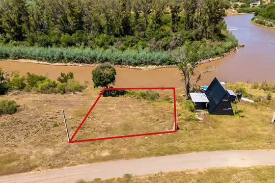 Terreno En Venta Solares Norte Carcaraes