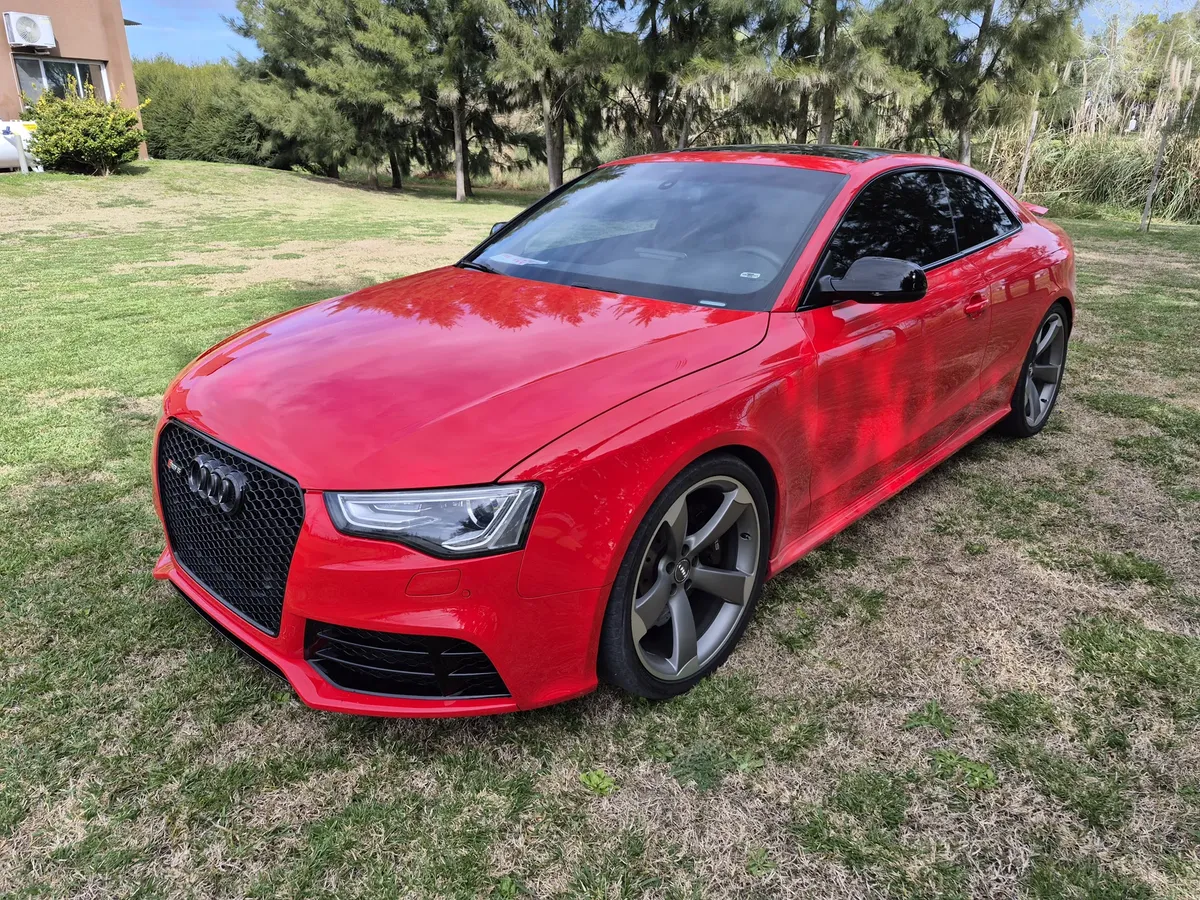 Audi RS5 4.2 450 hp FSI Stronic Quattro