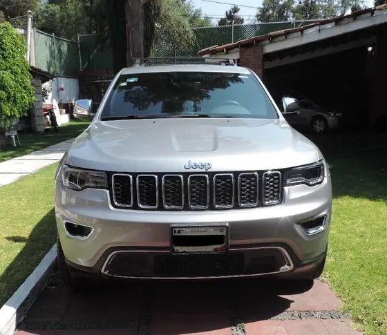 Jeep Grand Cherokee 3.6 Limited Lujo 4x2 At