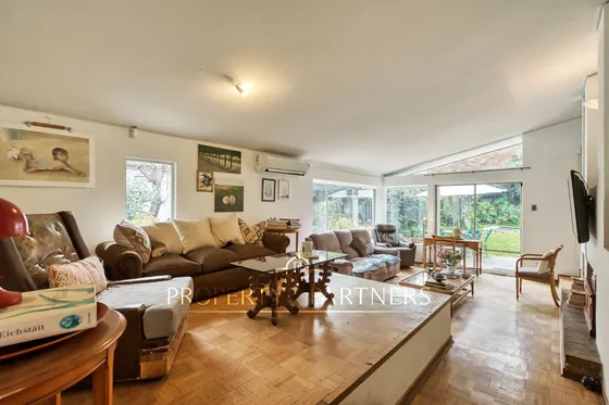 Casa De Un Piso  Con Excelente Terreno