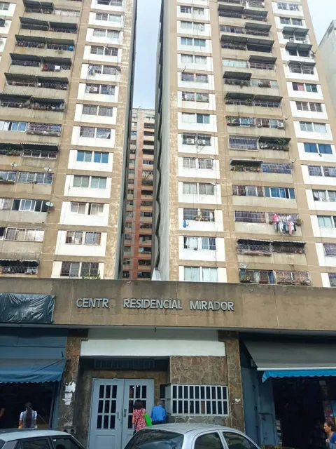 Se Vende Apartamento 81m2 3h/1b La Candelaria