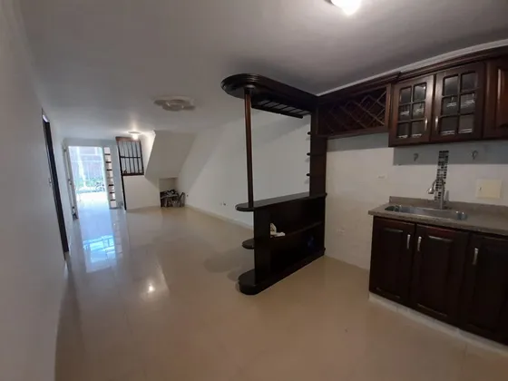 Casa De Dos Pisos En Venta Barrio El Bosque Palmira Valle Colombia