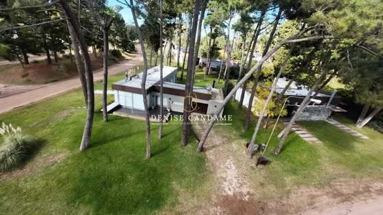 Casa En Venta En Pinamar Barrio Alamos