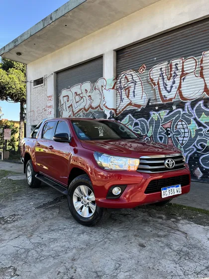 Toyota Hilux Pick-up 2.4 Cd Sr 150cv 4x2