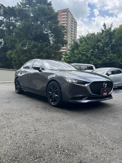 Mazda 3 2.0 Touring