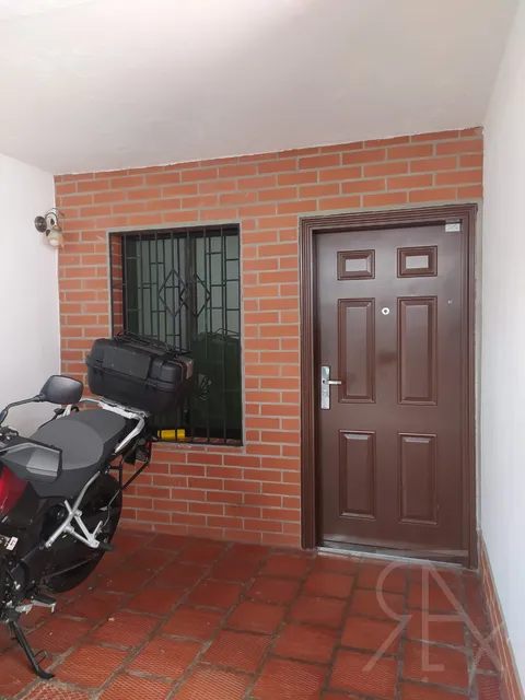 En Venta Casa Con Amplio Anexo