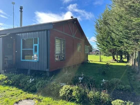 Se Vende Parcela Con Casa En Sector Pid Pid - Castro